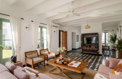 Vagator Villa | La Estada by The Blue Kite, 4BHK Premium Villa in Assagao with Private Pool, Garden, Caretaker & Security, Near Famous Cafés & Beaches
