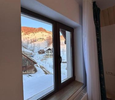 Moieciu Hotel | La Magura