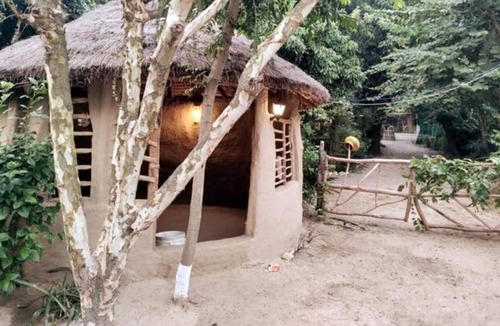 Bail Parao Cabin | LA MUDHOUSE-King room