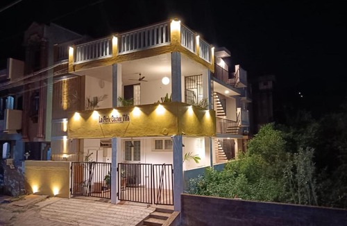Kuilapalayam Hotel | La Perle Cachee Villa