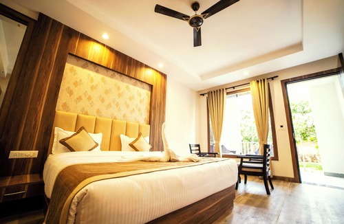 Dhikuli Hotel | La Savanna Resort And Spa By DL Hotels And Resorts