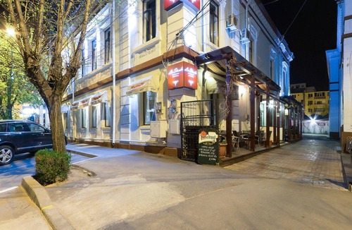 Pitesti Hotel | La Strada Boutique Villa