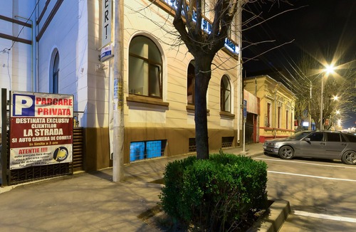 Pitesti Hotel | La Strada Boutique Villa