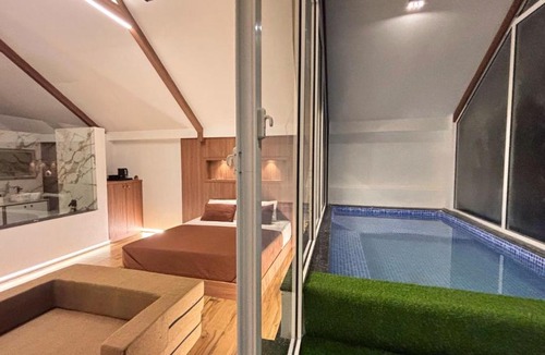 Murud House | La Vida Villa