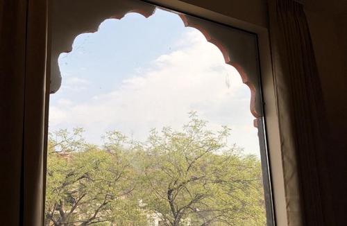 Kukas Hotel | Laal Haveli Kukas