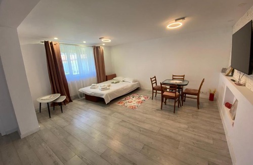 Craiova Apartment | Lad Petite Maison