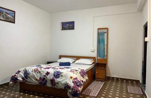Mirik House | Lake Side Homestay - Pradhan Homestay Mirik