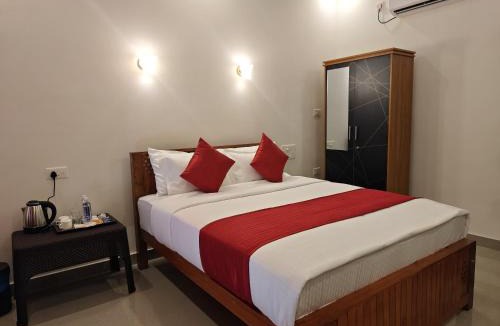 Edava Hotel | Lake Star Beach Resort