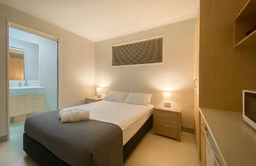 Sea Lake Hotel | Lake Tyrrell Accommodation LTA