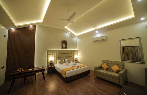 Vayalipad Hotel | Lake Valley Resort and Spa, Tirupati