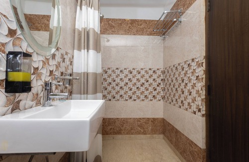 Kolkata Hotel | LAKESIDE SUITES