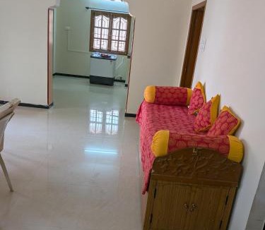 Coimbatore House | Lakmo Luxury Guest House