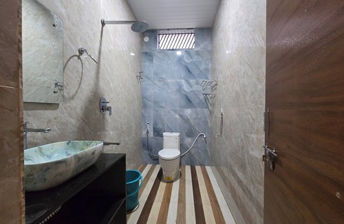 Kamalapur House | Lakshmi Villa
