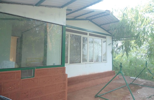 Pen Cottage | LaLaLand- 3Bedroom Lake Cottage