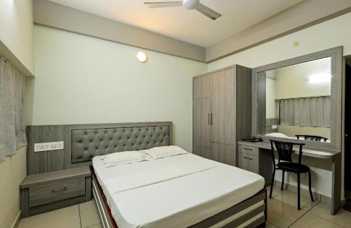 Kasaragod Hotel | Landmark INN