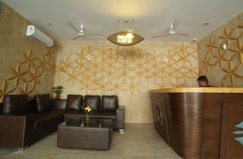 Madhapur Bed & Breakfast | Lariviera falcon nest in Madhapur