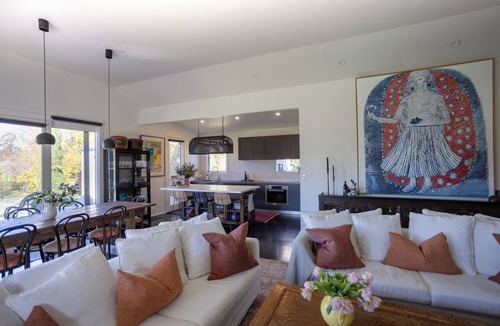 Lauriston Bed & Breakfast | Lauriston River House + Cottage - Your own private casa, 8 minutes from Kyneton