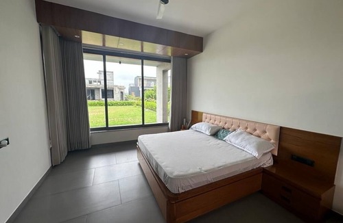 Sanand House | Lavish Villa for rent at Sanand
