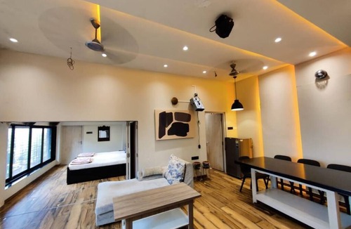 Aarey Colony Villa | Lazy Moose Villa