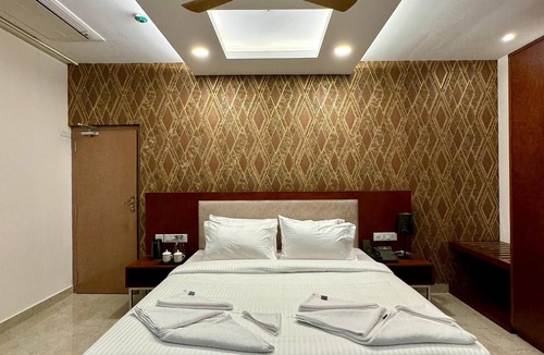 Karaikal Hotel | Le Royale Palace