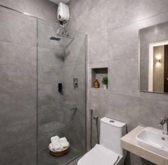 Elappara Apartment | Leaf N Leisure - Deluxe 2 Bedroom Private Villa