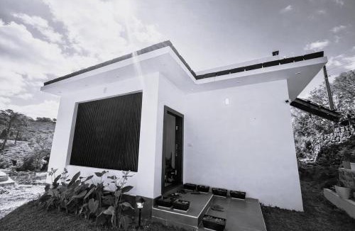 Elappara Apartment | Leaf N Leisure - Deluxe 2 Bedroom Private Villa