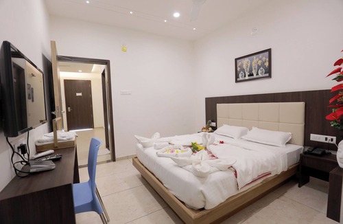 Rajpipla Hotel | Leena Resort