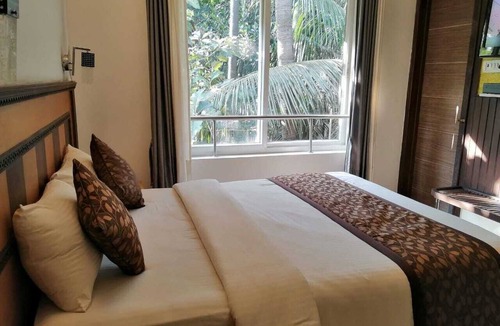 Cheyyur Hotel | Leisure Inn Resort by NHospitality