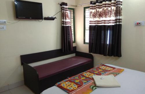 Bhubaneshwar House | Lelbi Rooms