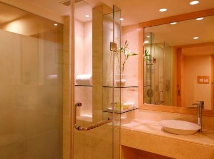 Banjara Hills Hotel | Lemon Tree Hotel, Banjara Hills, Hyderabad