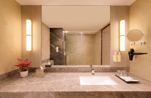 Dehradun Hotel | Lemon Tree Hotel Mall of Dehradun