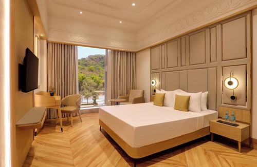 Sasunavghar Hotel | Lemon Tree Hotel Mira Road Mumbai