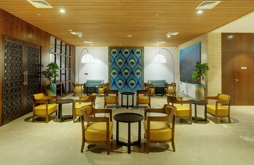 Dwarka Hotel | Lemon Tree Premier Dwarka