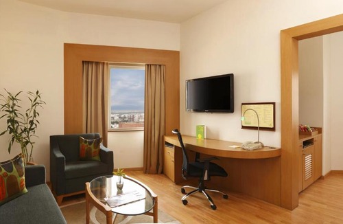 HITEC City Hotel | Lemon Tree Premier Hitec City Hyderabad