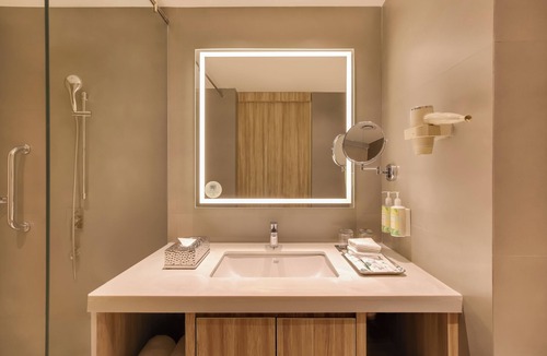 Tiruchanur Hotel | Lemon Tree Premier Tirupati