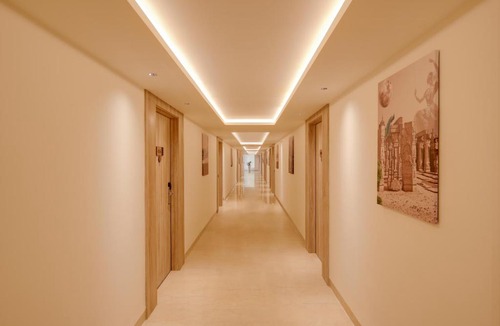 Tiruchanur Hotel | Lemon Tree Premier, Tirupati