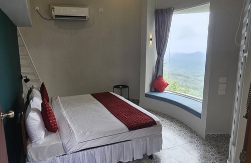 Todupulai Resort | Lemongrass Hill by Thottumkal Resorts