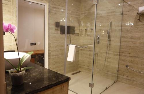 Yeshwanthpur Hotel | Leroy Grand - Yeshwanthpur