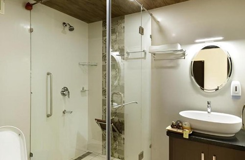 Eloor Hotel | Lhasa Ayurveda and Wellness Resort - A BluSalzz Collection, Kochi, Kerala