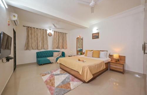Lonavala House | Lifeline Villas- Cliff Side Villa With Huge Garden and Private Pool