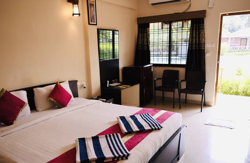 Mansar Hotel | Light House Waterpark & Resort