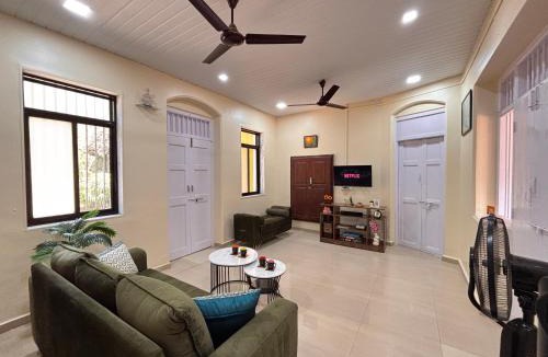 Kihim House | Lilly Beach House