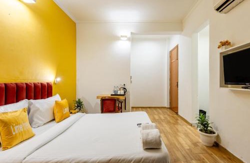 Sector 39 Hotel | Lime Tree Premier near Medanta Medicity