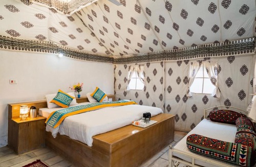 Sam Hotel | Limra Desert Camp With Swimming pool