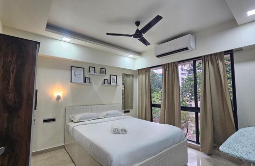 Kurla Apartment | Lite Stays - Kurla West