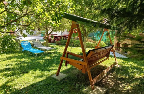 Busteni House | Little Bear Busteni - fantastic 3-bedroom house for your getaway