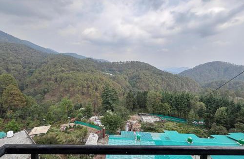 Shyamkhet Bed & Breakfast | little penthouse
