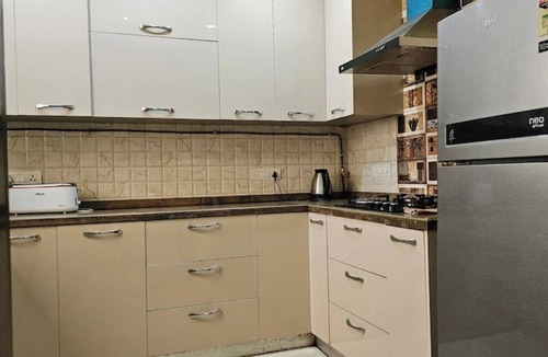 Chittaranjan Apartment | Lively 3-Bedroom Apartment with Terrace in GK1 – Downtown Comfort & Convenience!