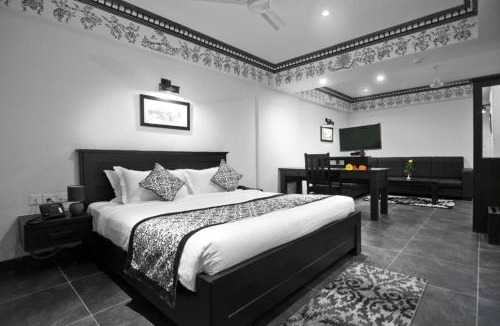 Yelahanka Hotel | Liwa - The Transit Hotel, Bengaluru