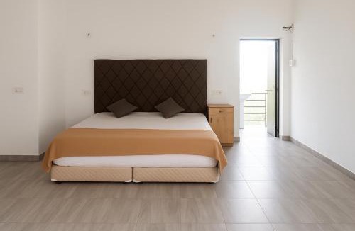 Satara Ski Chalet | ll EMPYREAN STAY ll KAS ll
